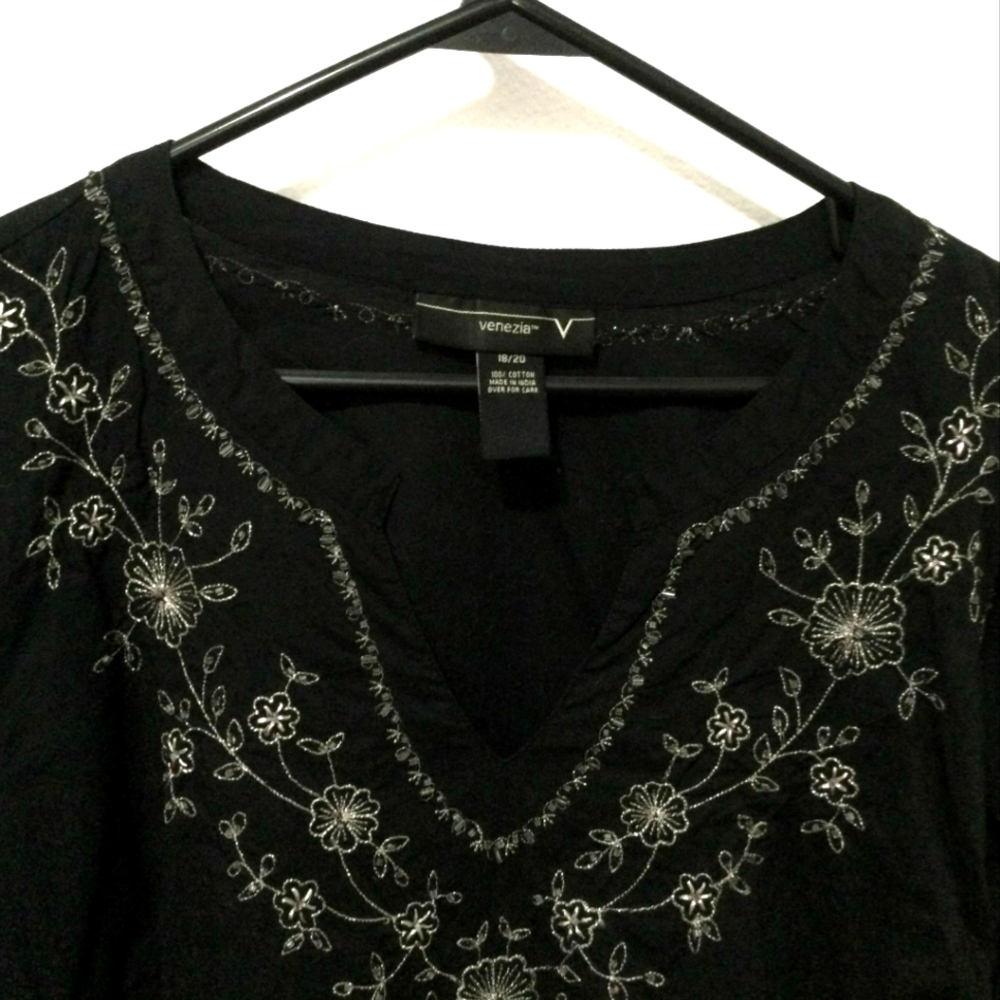 Black Gauze Embroidered Beaded Tunic Lane Bryant Top Venezia Sz 22/24